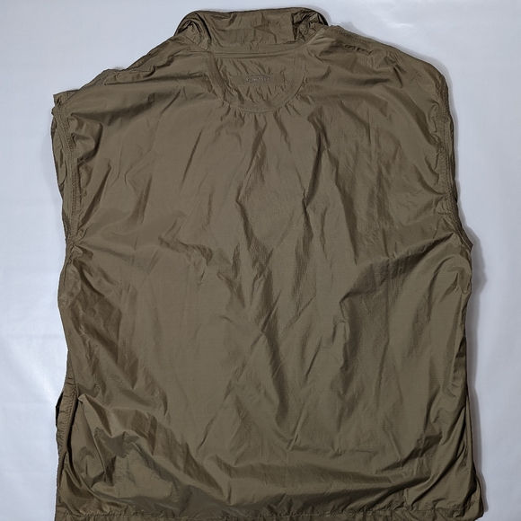 Golf Pullover - Picture 4 of 5